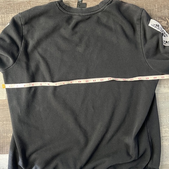 Adidas Black Crewneck Sweater with Ribbed Cuffs - Picture 6 of 7
